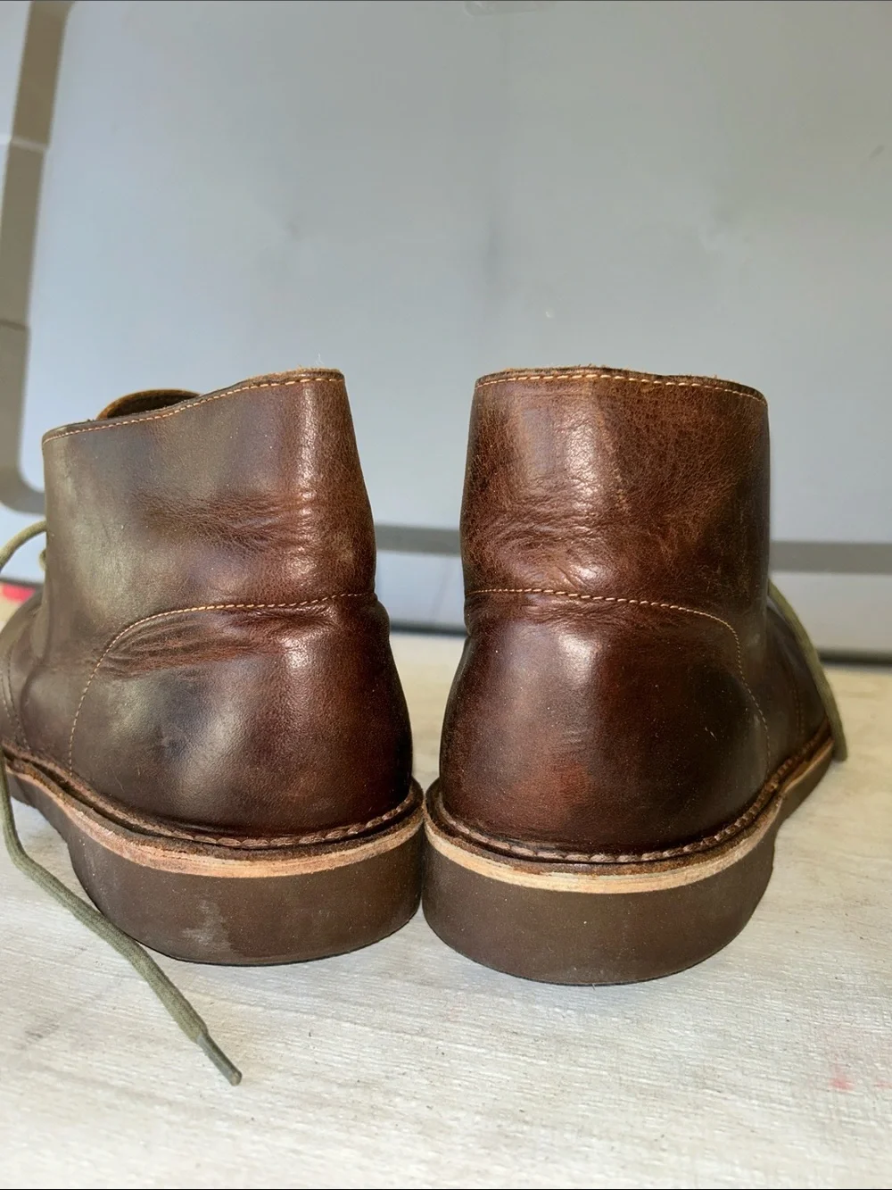 CLARKS Men's Brown Leather Chukka Boots